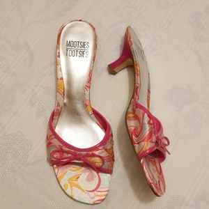 Mootsies Tootsies pink 2 inch fabric bow heels Rk